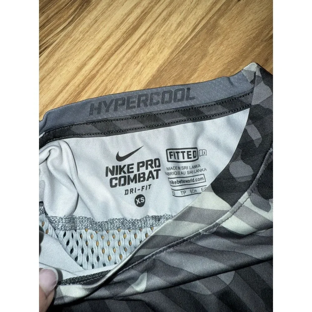 Nike Pro Combat Boys Dri Fit Youth Sz XS 6 7 Hypercool‎ Fitted Lot Of 3 EUC